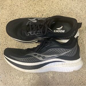 Saucony Endorphin Speed 2